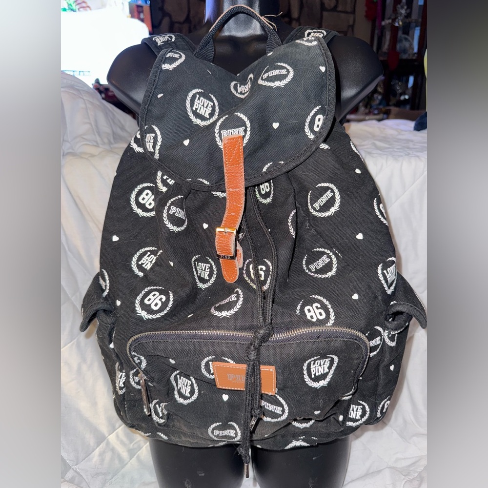 Victoria’s Secret PINK drawstring backpack